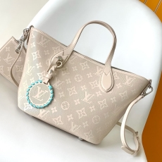 Louis Vuitton Shopping Bags